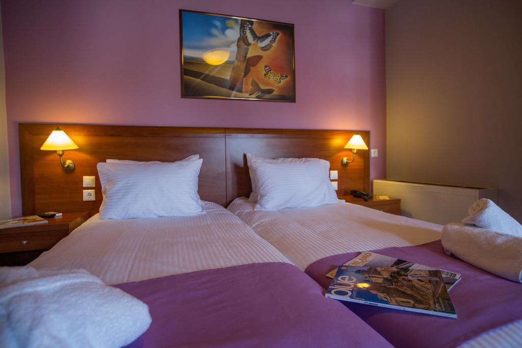 Mirabel Citycenter Hotel Аргостолион Экстерьер фото